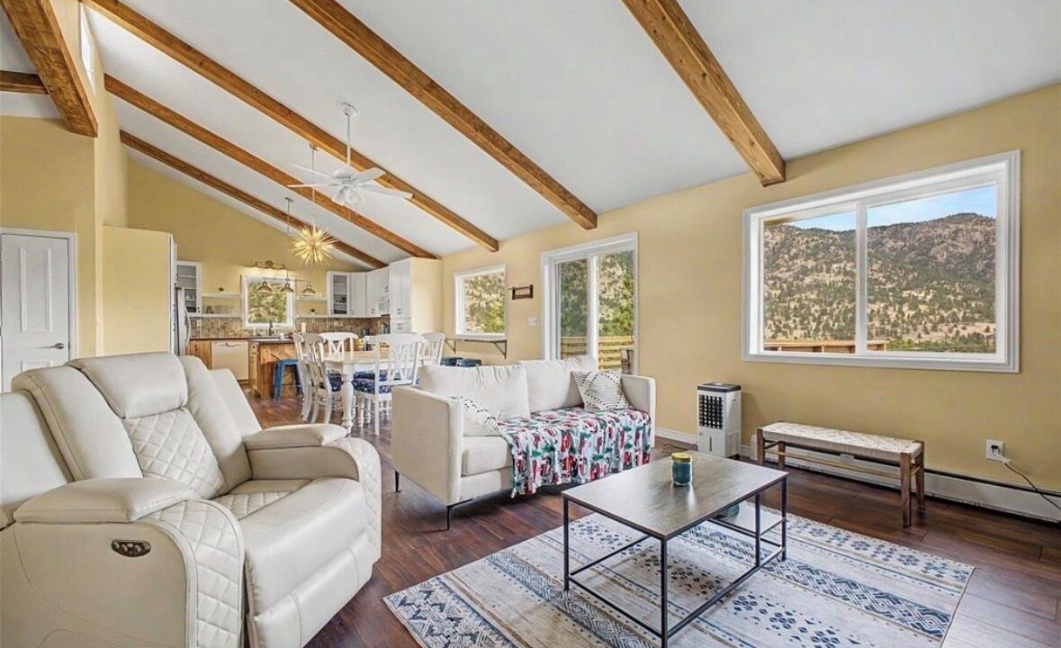 Photo of Livingroom in Lyons