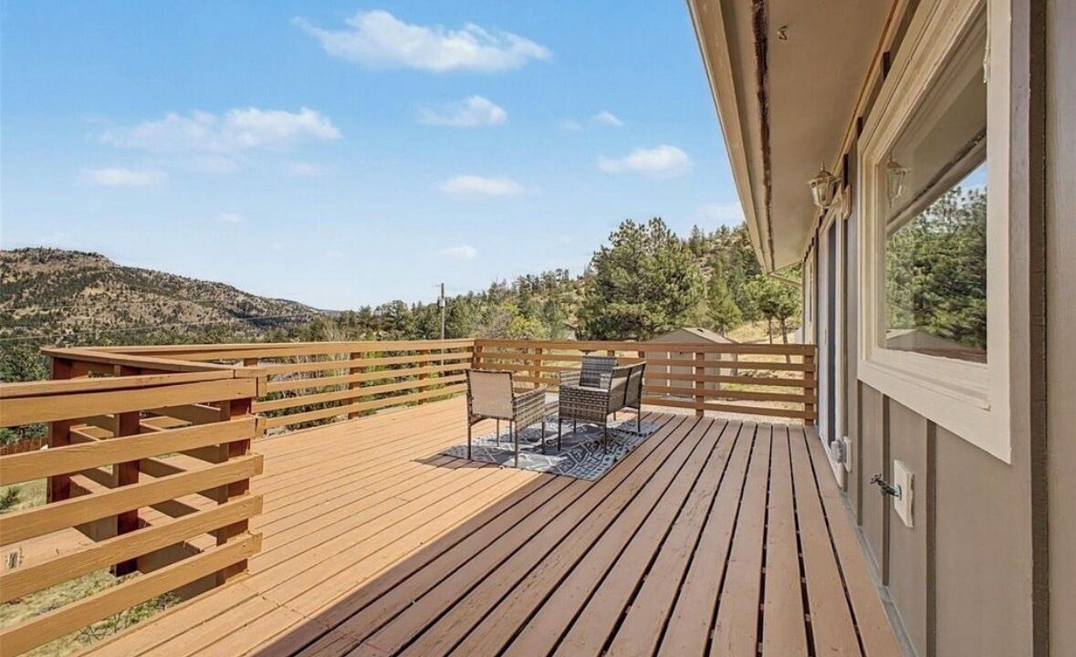 Photo of Outdoor in Lyons