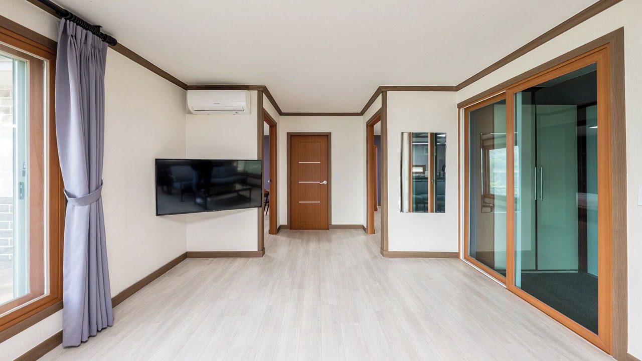 Photo of Bedroom in Gimsatgat