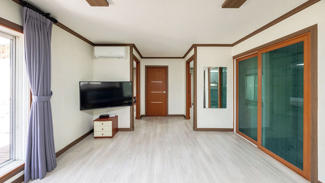 Photo of Bedroom in Gimsatgat