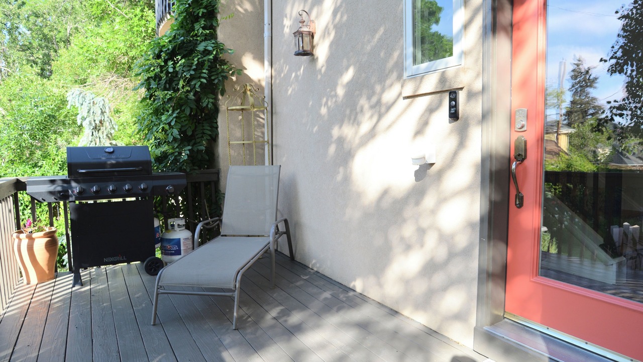 Photo of Outdoor in Golden