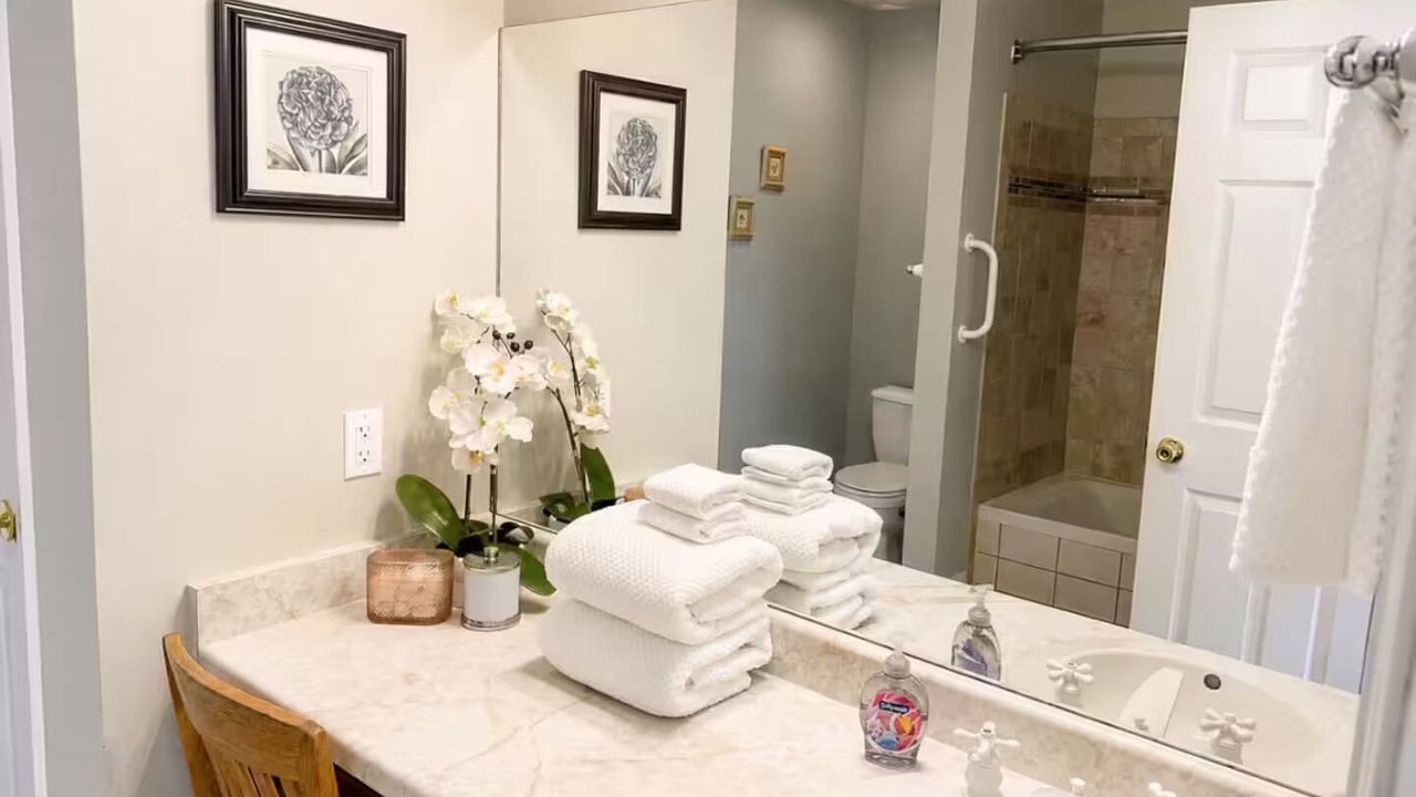 Photo of Bathroom in Canon City