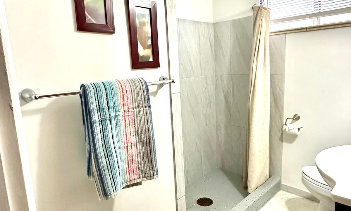 Photo of Bathroom in Barths