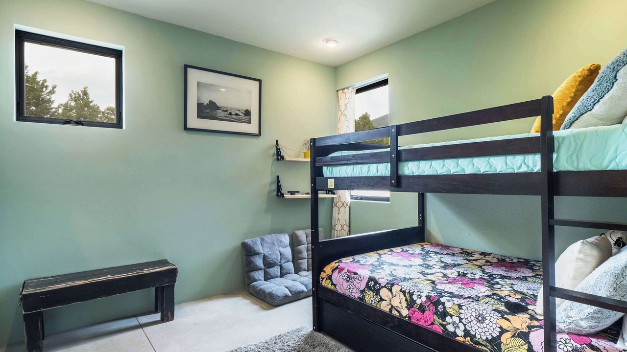 Photo of Bedroom in Valdez