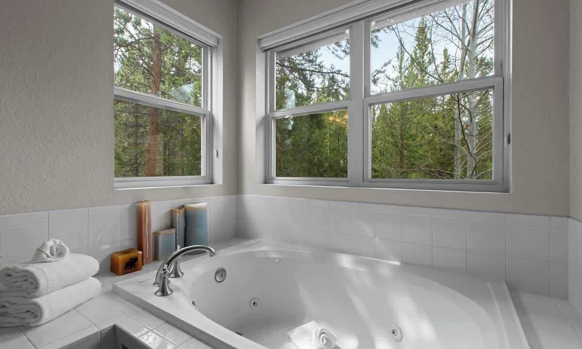 Photo of Bathroom in Three Peaks