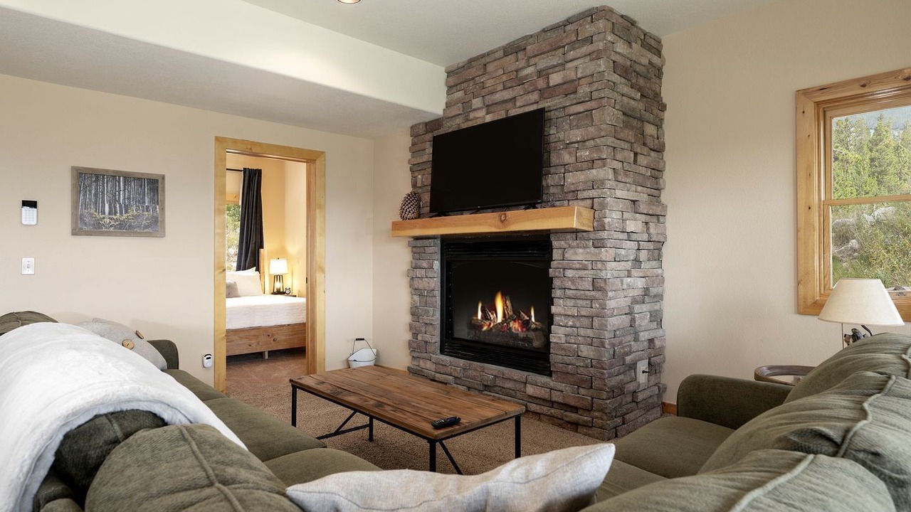 Photo of Livingroom in Grand Lake