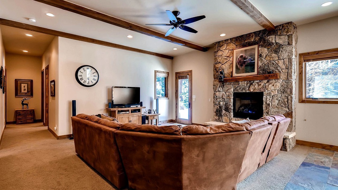 Photo of Livingroom in Keystone