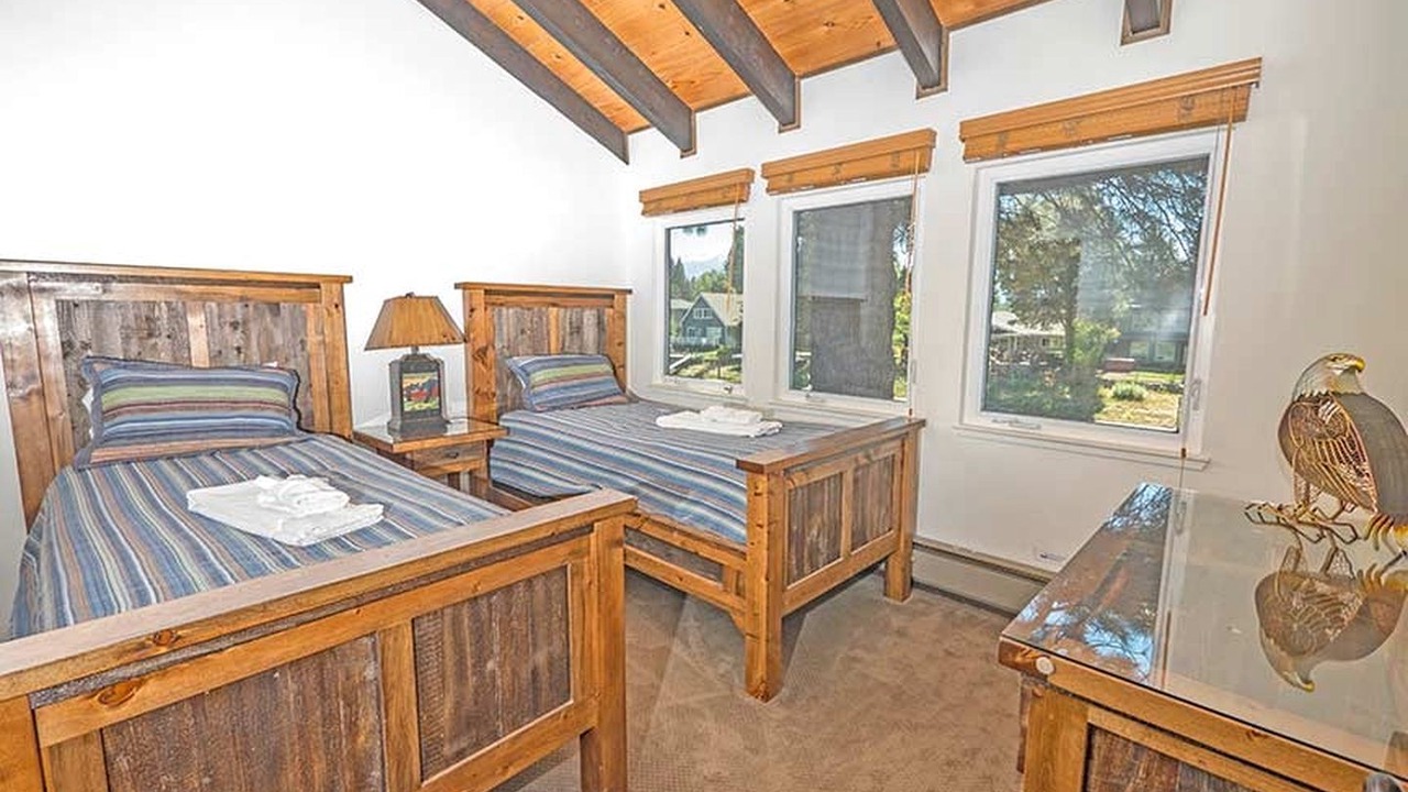 Photo of Bedroom in Tahoe Keys