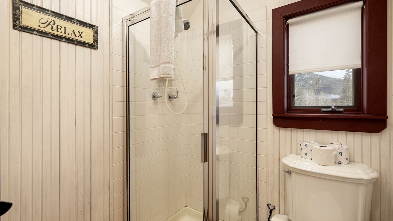 Photo of Bathroom in Grand Lake