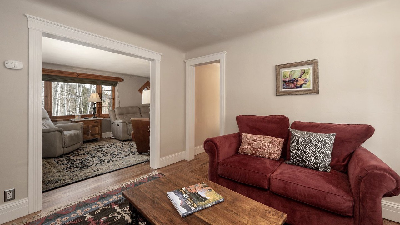 Photo of Livingroom in Grand Lake