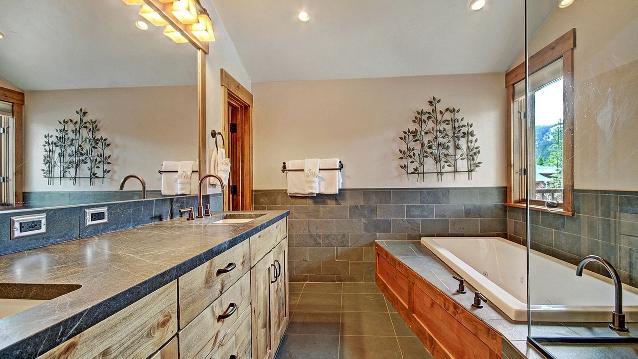 Photo of Bathroom in Copper Mountain