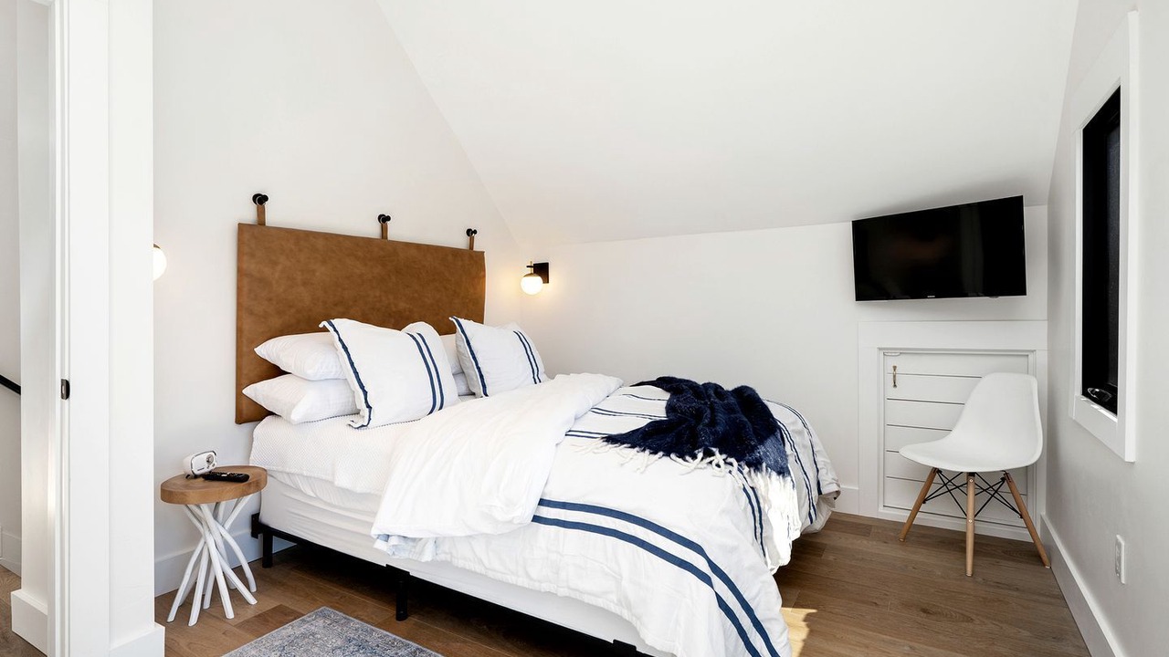 Photo of Bedroom in Grand Lake