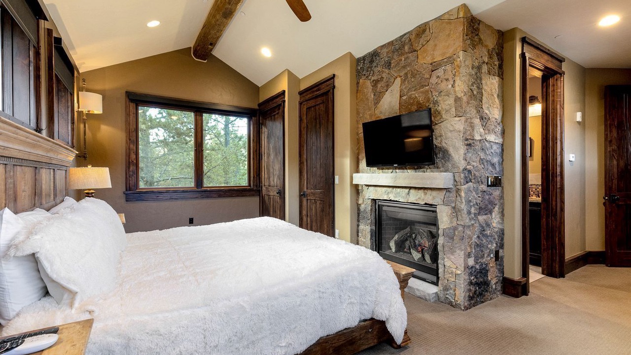 Photo of Bedroom in Copper Mountain
