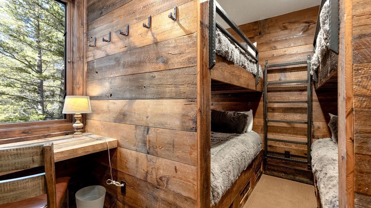 Photo of Bedroom in Copper Mountain