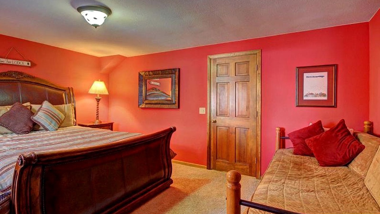 Photo of Bedroom in Warrior's Mark West