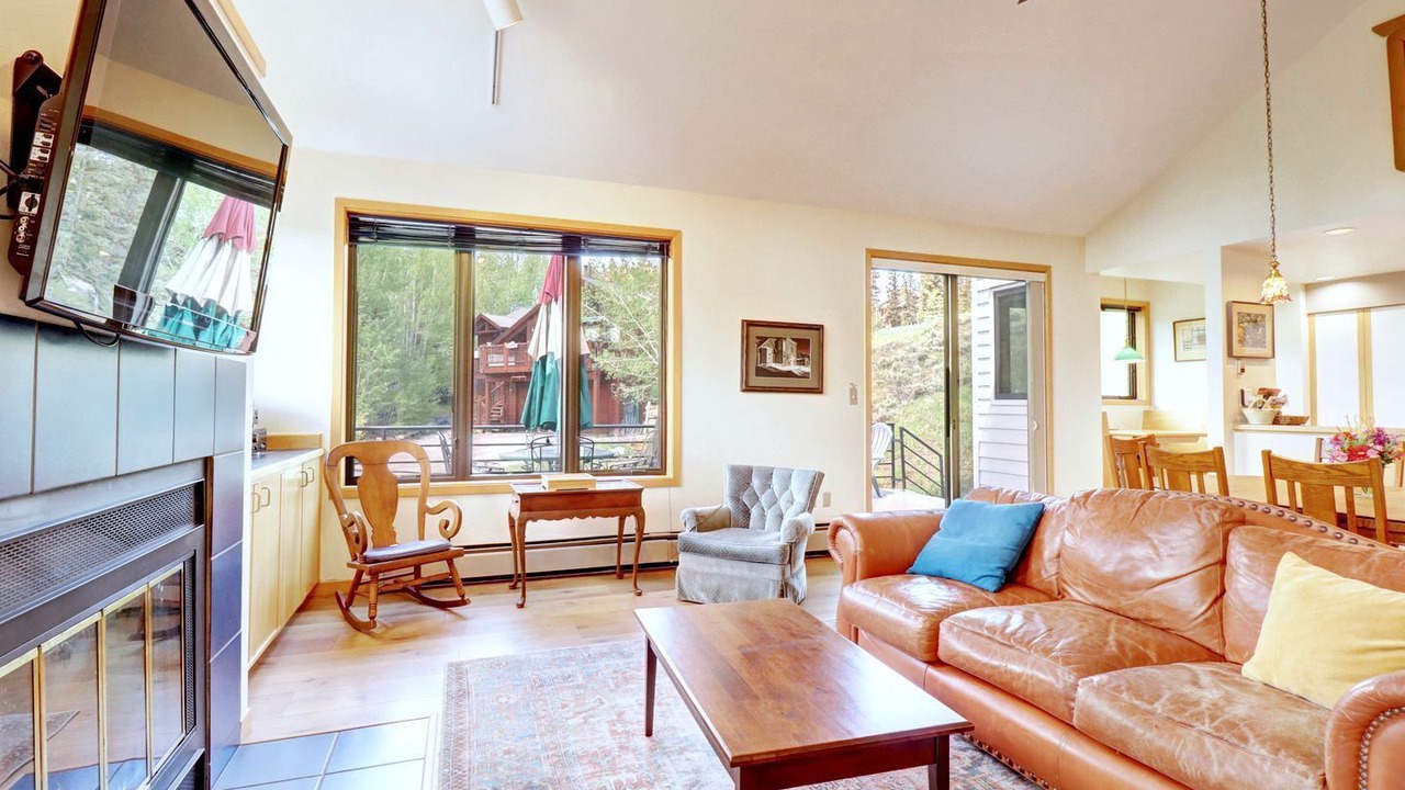 Photo of Livingroom in Keystone