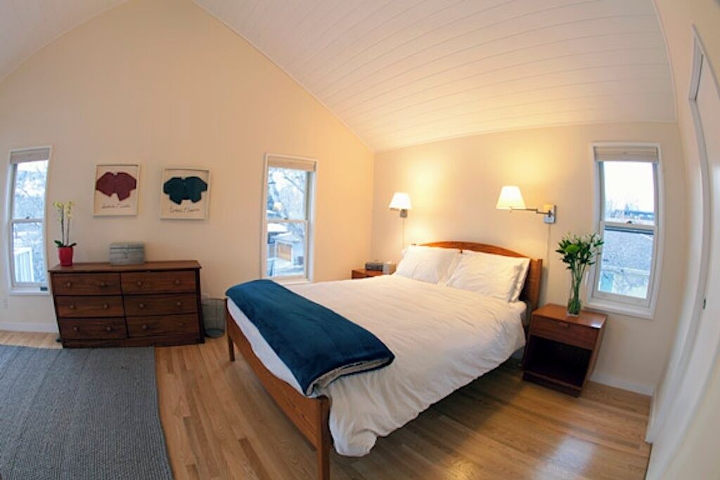 Photo of Bedroom in Newlands