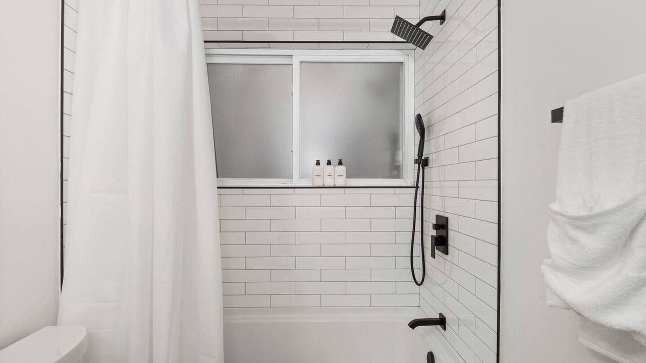 Photo of Bathroom in Oak Park