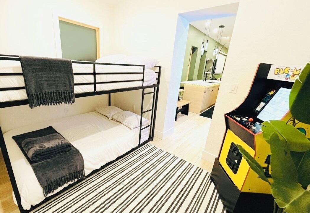 Photo of Bedroom in Curtis Park