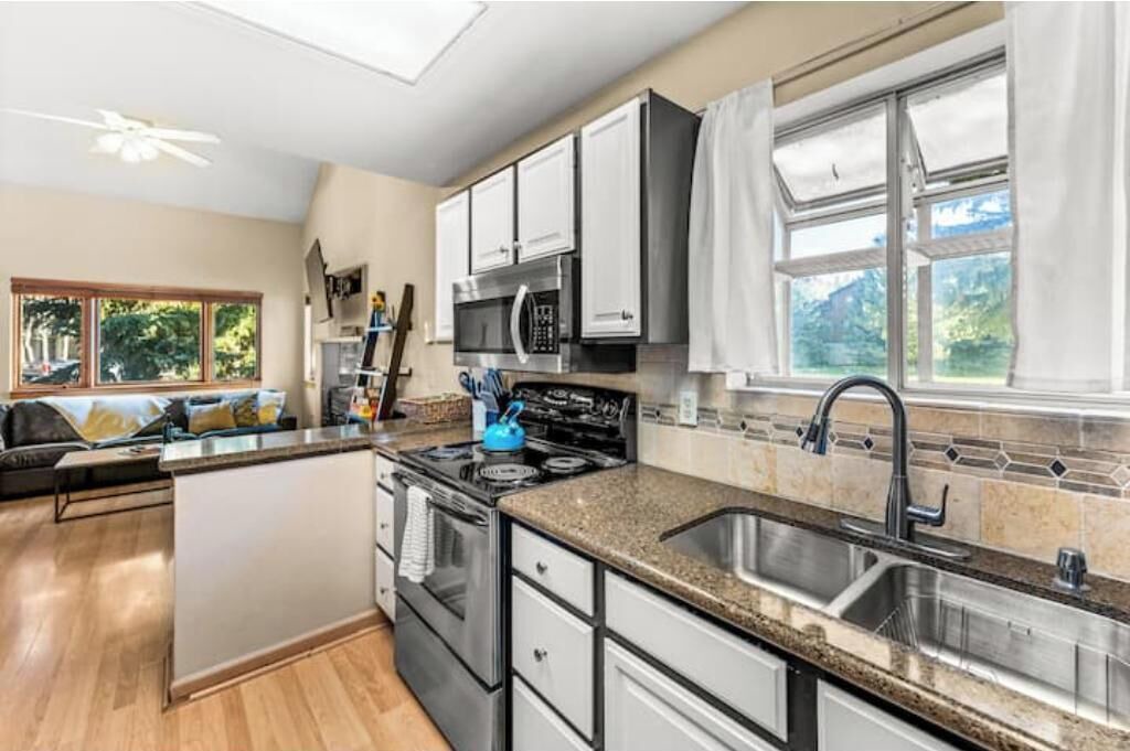 Photo of Kitchen in Edwards