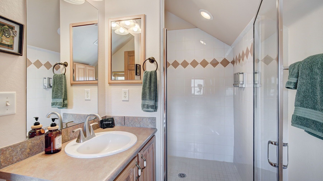 Photo of Bathroom in Willow Grove