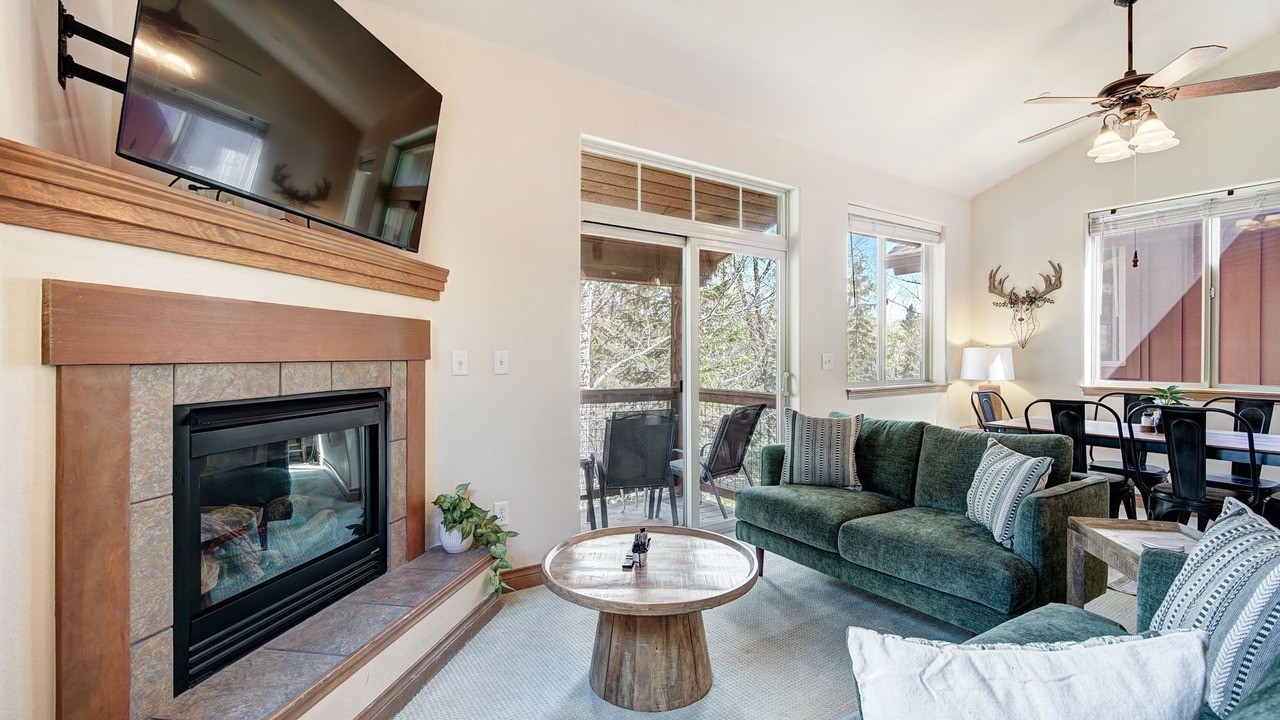Photo of Livingroom in Willow Grove