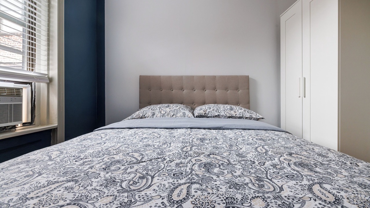 Photo of Bedroom in Bloomingdale