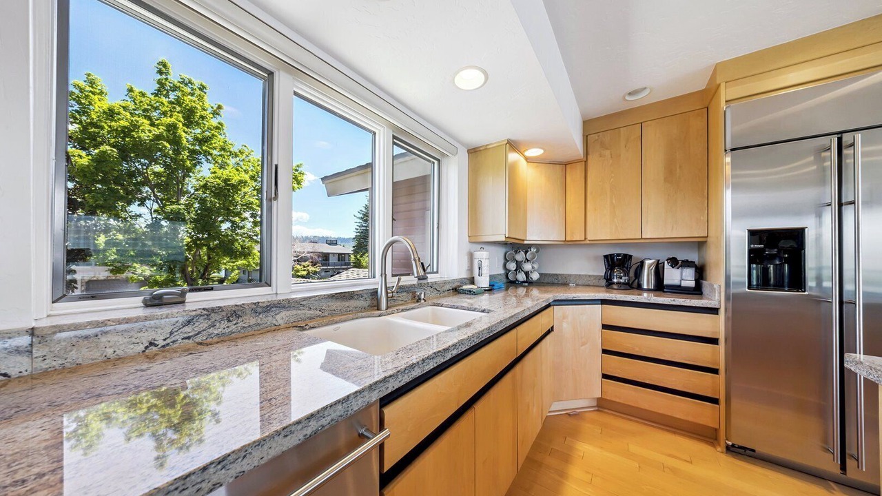 Photo of Kitchen in Tahoe Keys