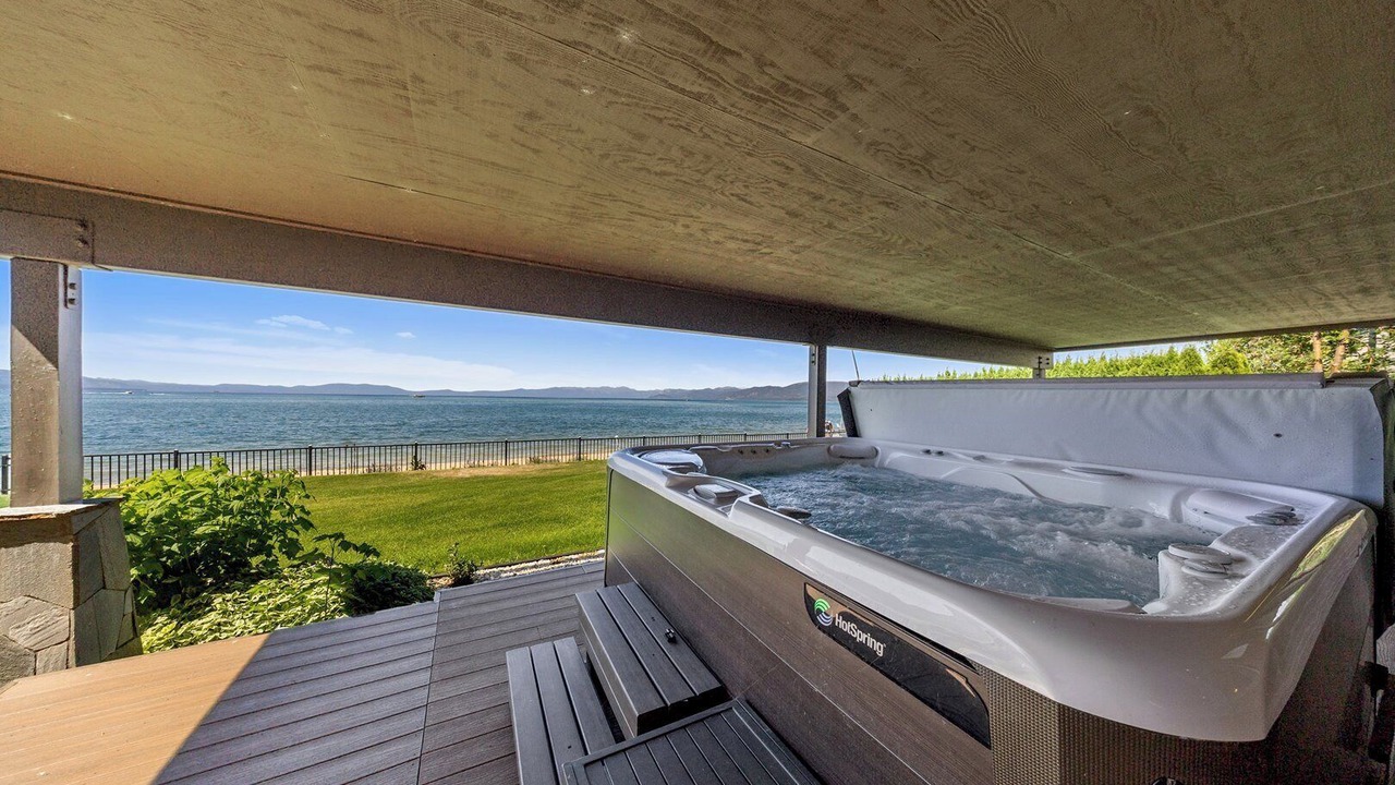 Photo of Patio Balcony in Tahoe Keys