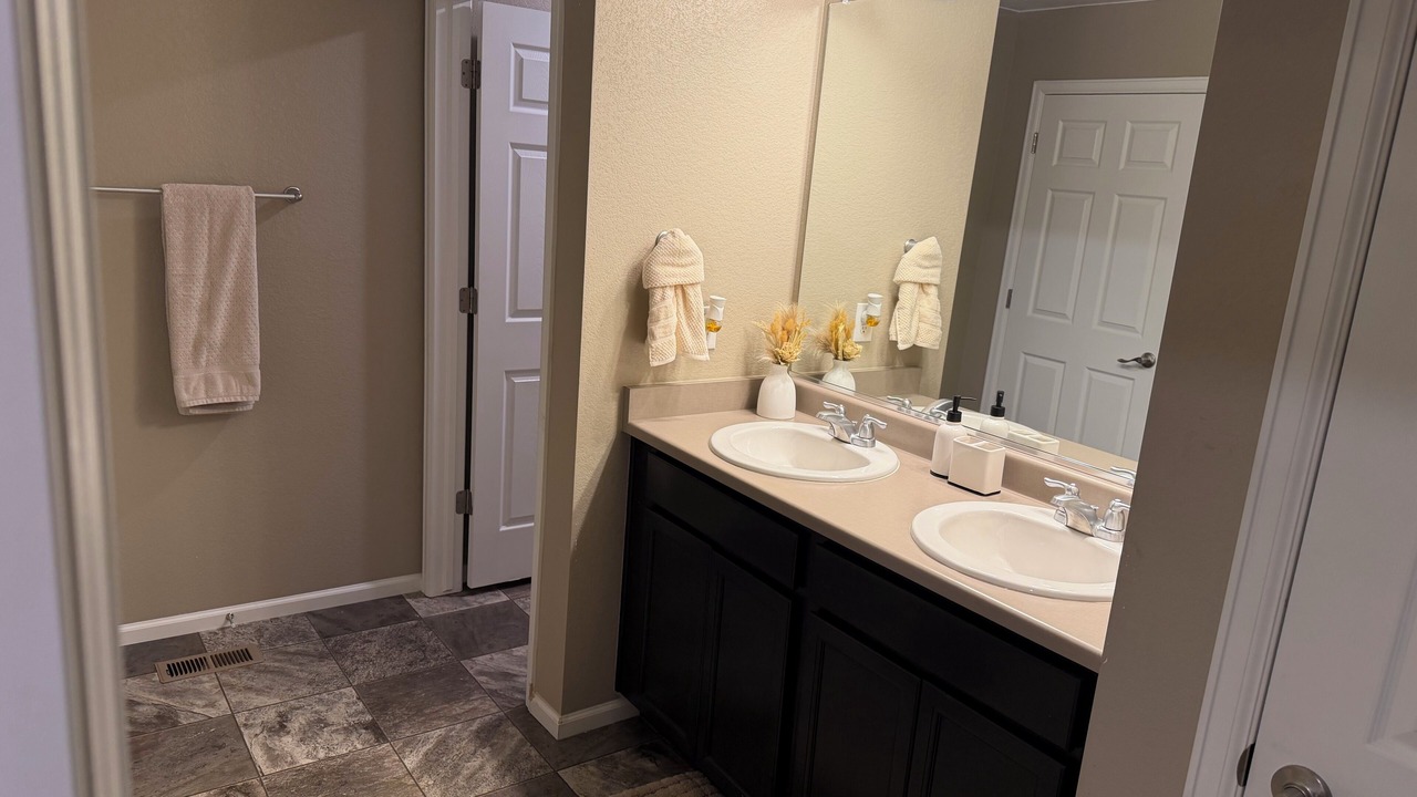 Photo of Bathroom in Aurora