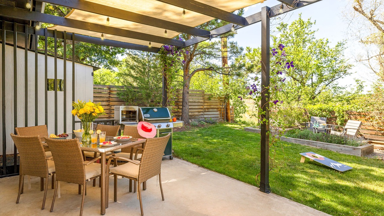 Photo of Outdoor in Highland Park