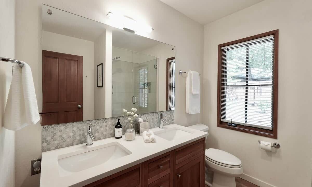 Photo of Bathroom in Parkside