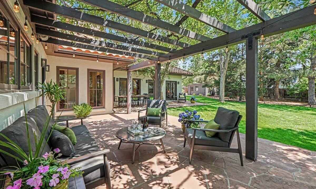 Photo of Outdoor in Parkside