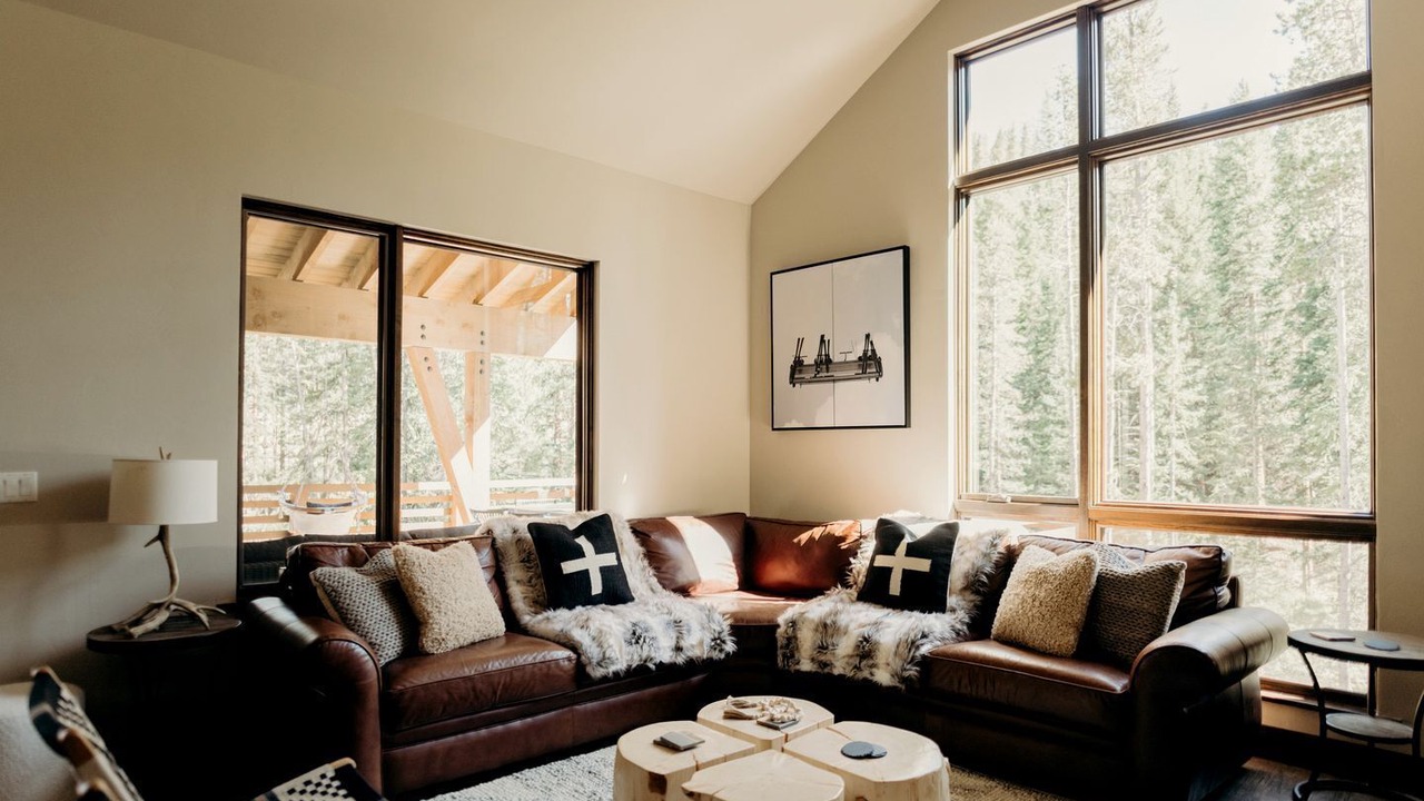 Photo of Livingroom in Warrior's Mark