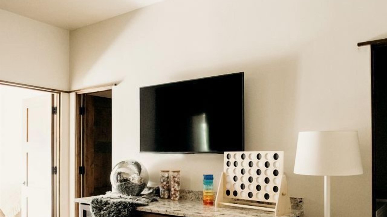 Photo of Livingroom in Warrior's Mark