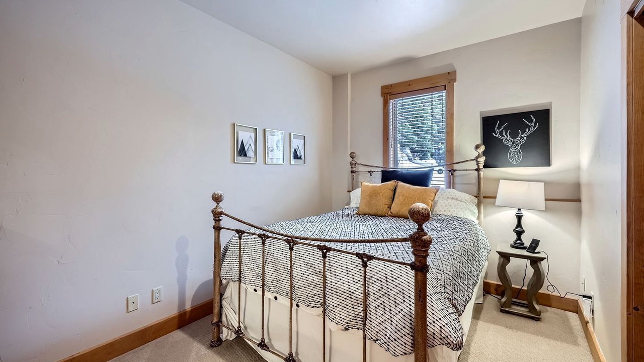 Photo of Bedroom in Keystone