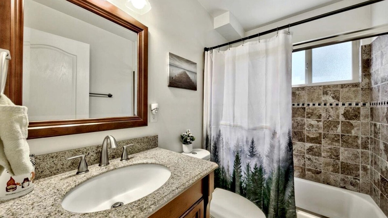 Photo of Bathroom in Tahoe Island