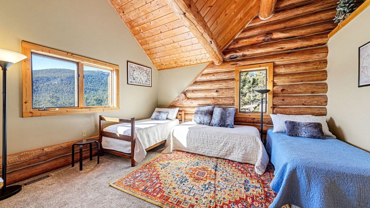 Photo of Bedroom in Lyons