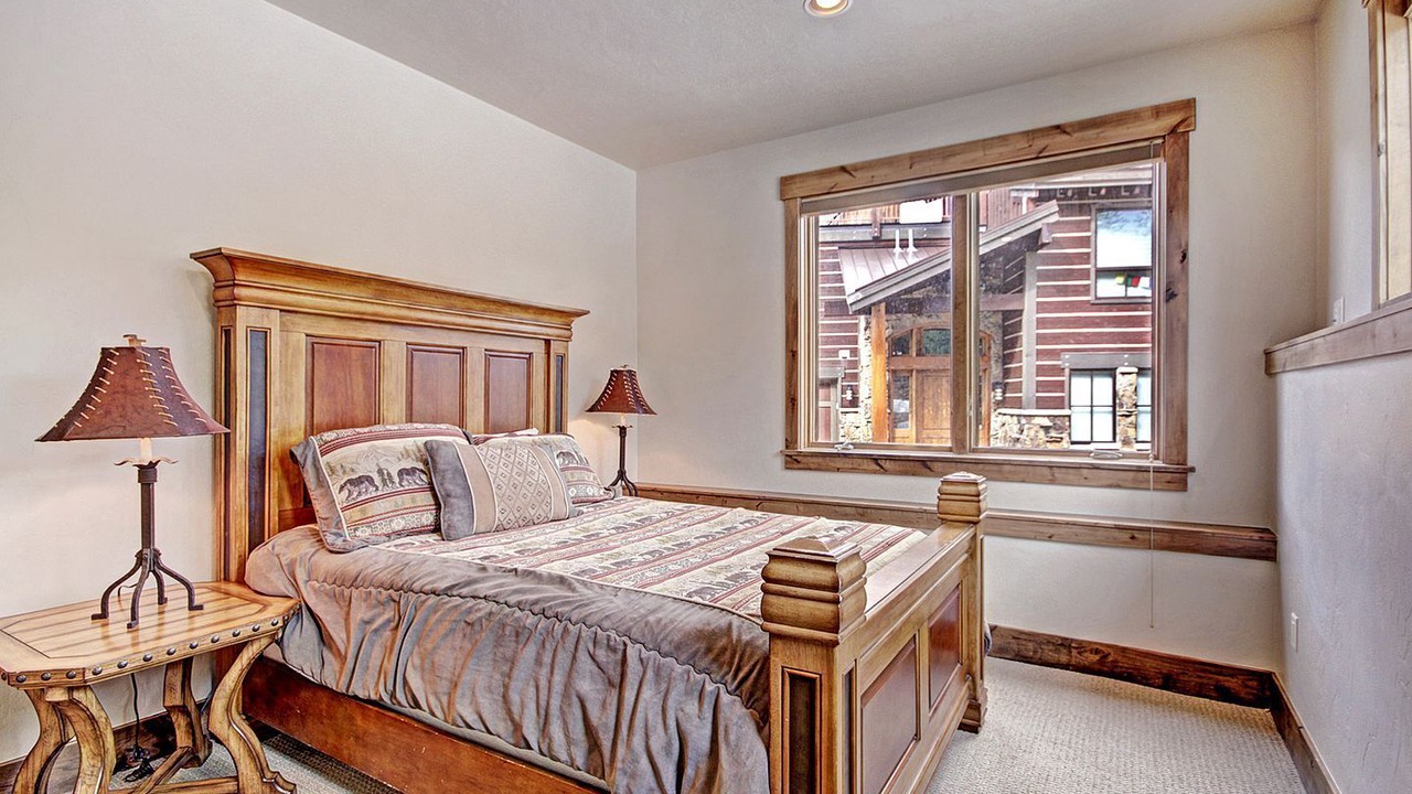 Photo of Bedroom in Copper Mountain