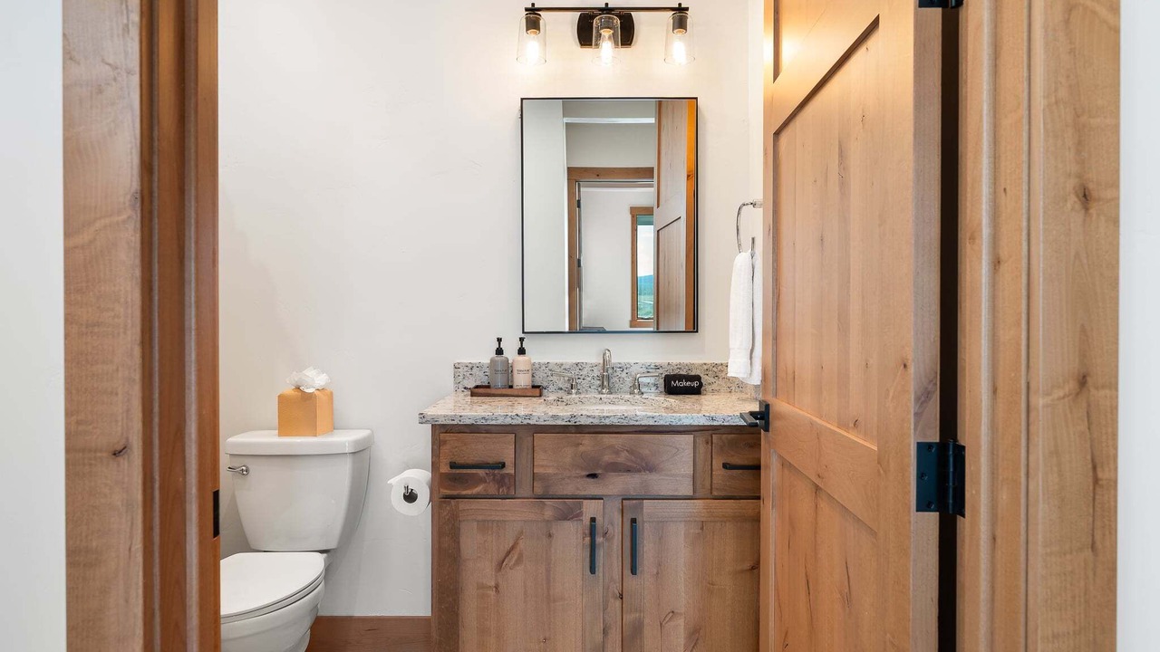Photo of Bathroom in Fraser