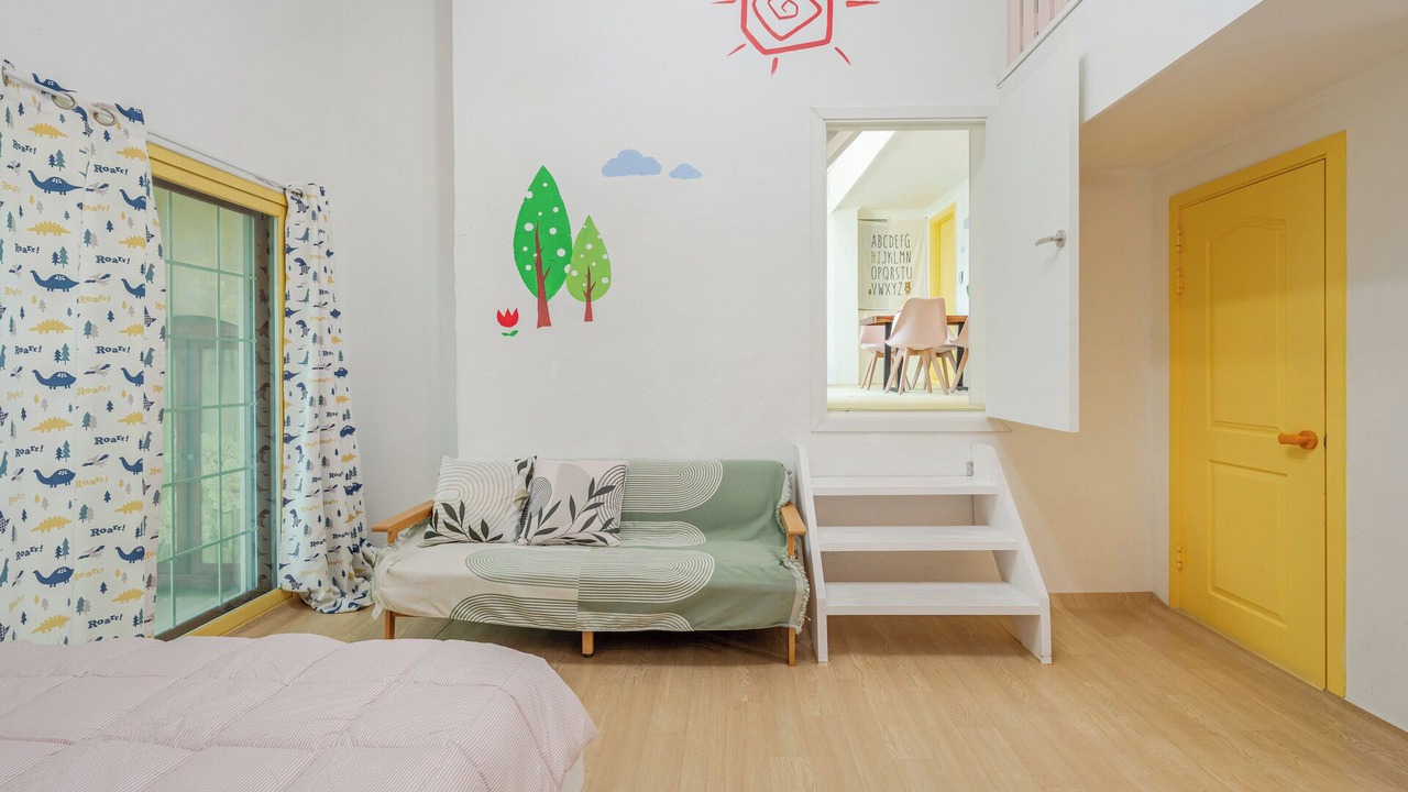 Photo of Bedroom in Deokhyeon