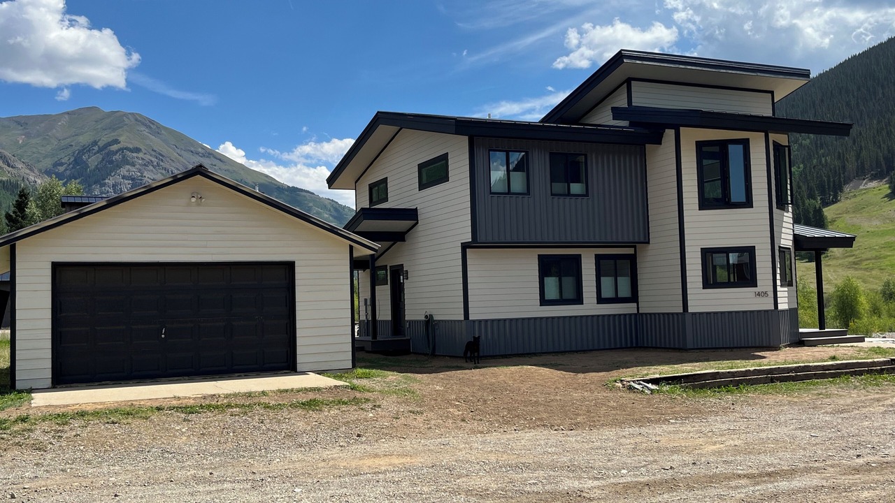 Photo of Outdoor in Silverton