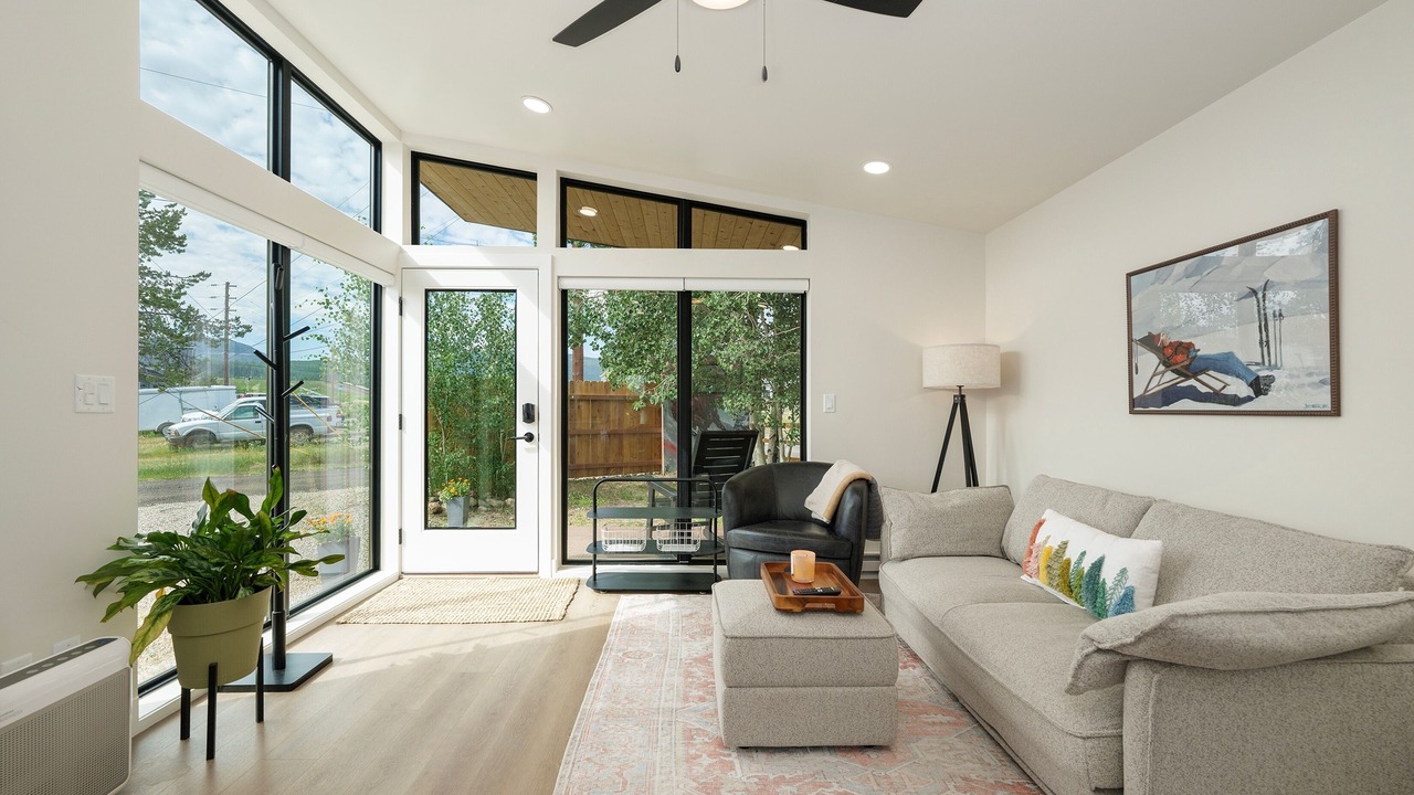 Photo of Livingroom in Fraser