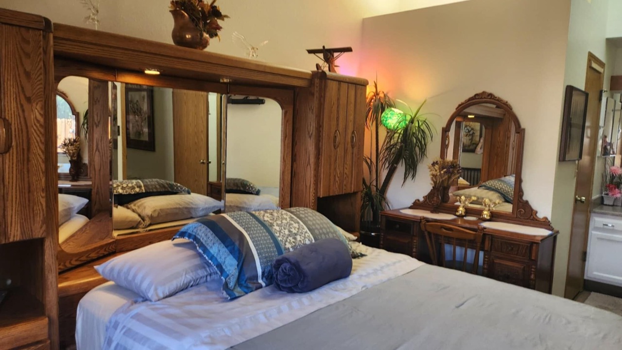 Photo of Bedroom in Village Seven