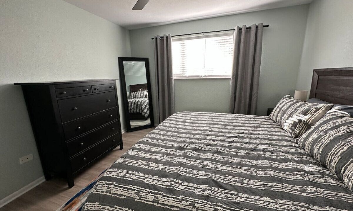 Photo of Bedroom in Lakewood