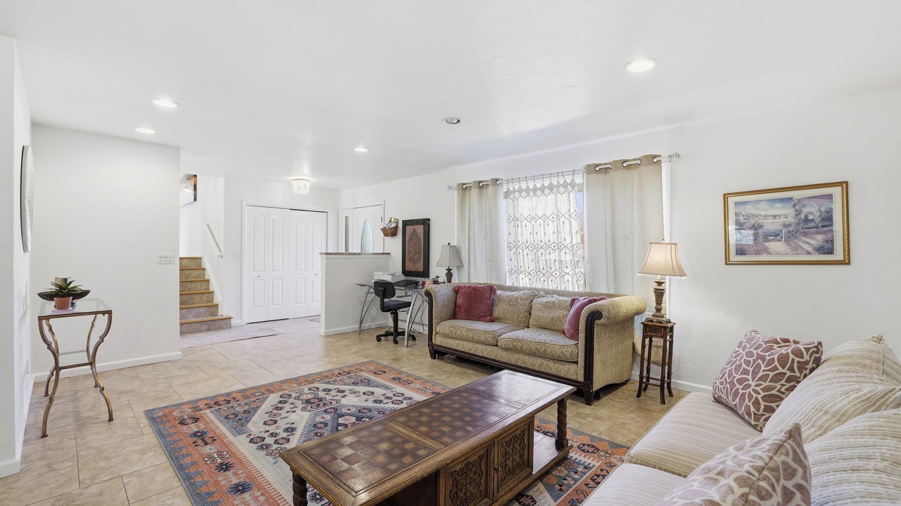Photo of Livingroom in Village Seven