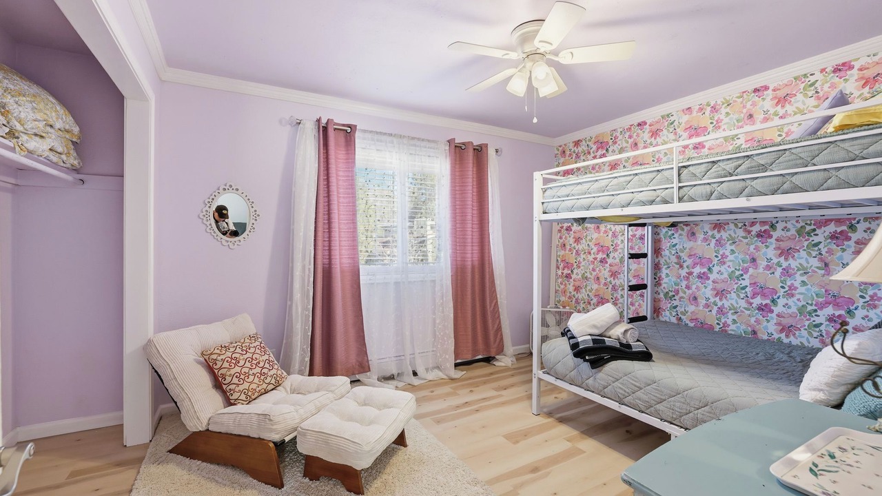 Photo of Bedroom in Village Seven