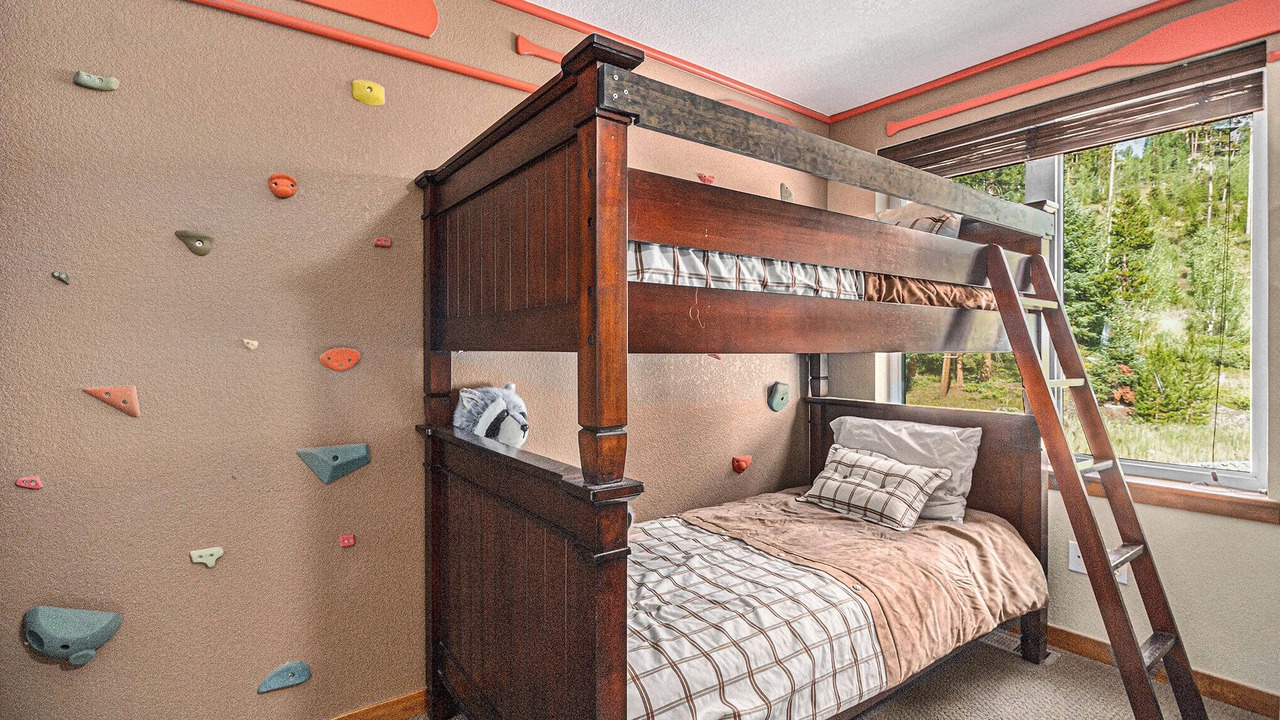 Photo of Bedroom in Rendezvous