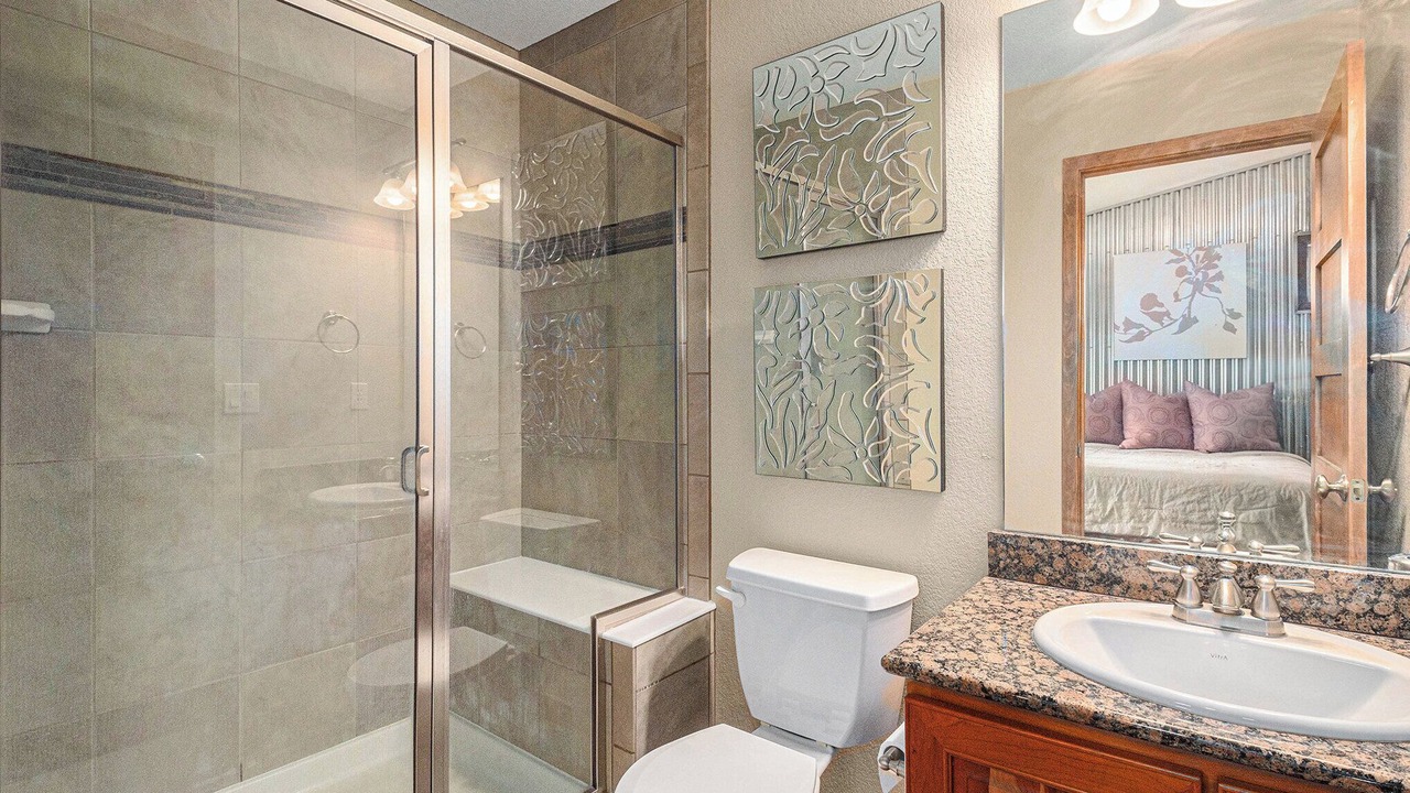 Photo of Bathroom in Rendezvous