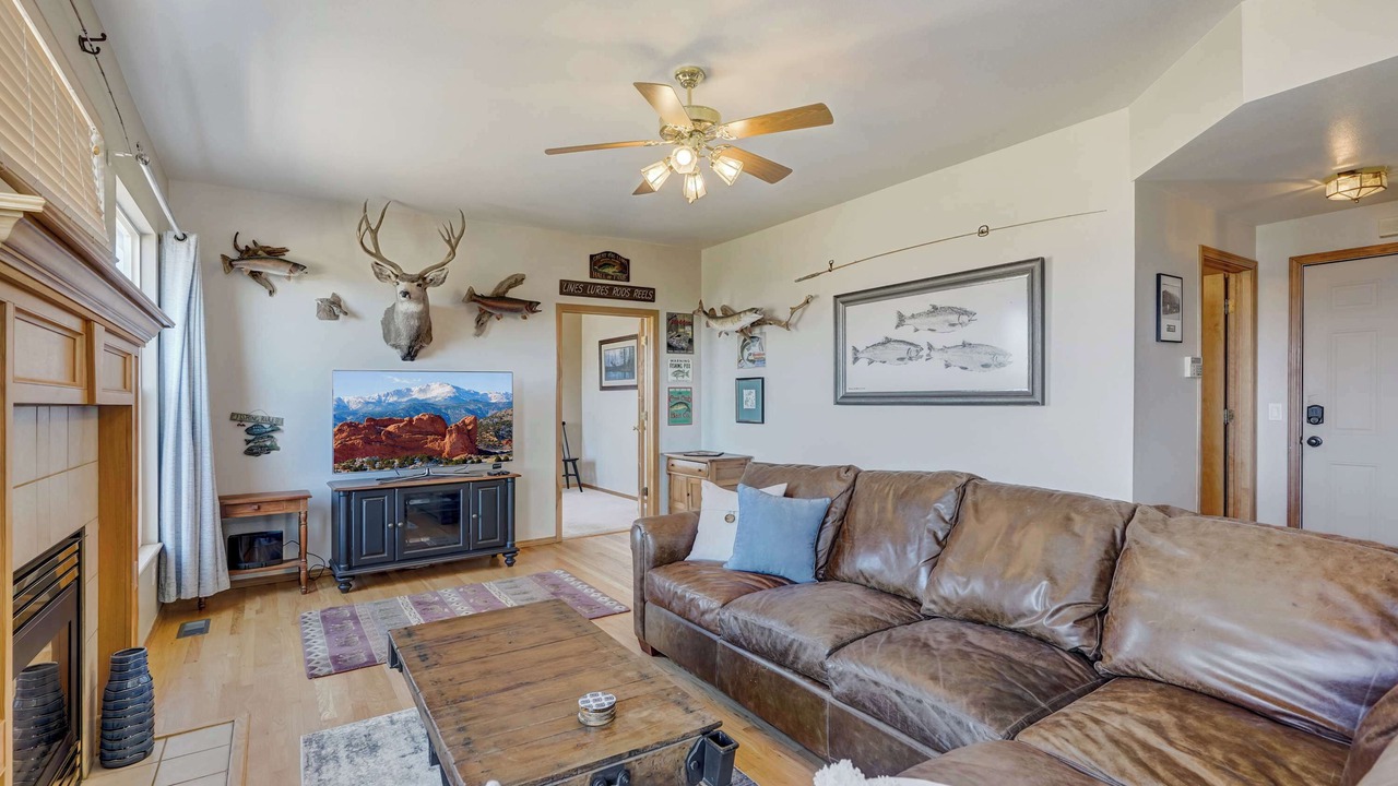 Photo of Livingroom in Colorado Springs